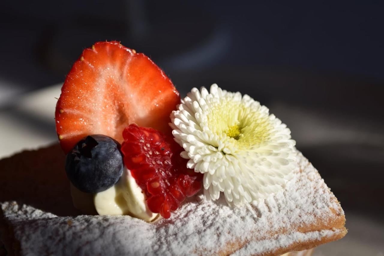Hotel Ristorante Gran Casa Одерцо Экстерьер фото